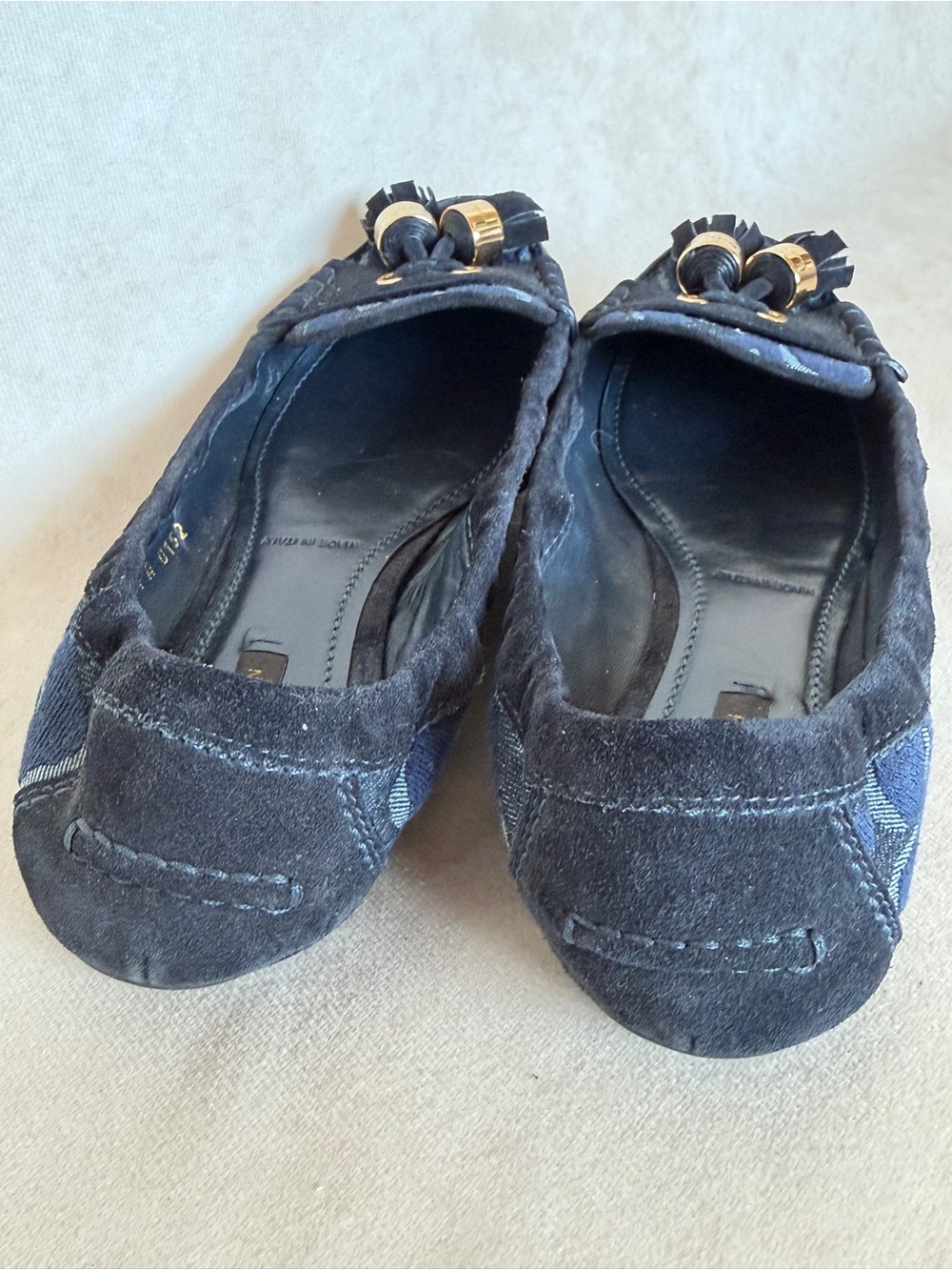 Authentic Louis Vuitton Tassel Ballet Flats – Size 37.5 (US 7–7.5) - Picture 11 of 17